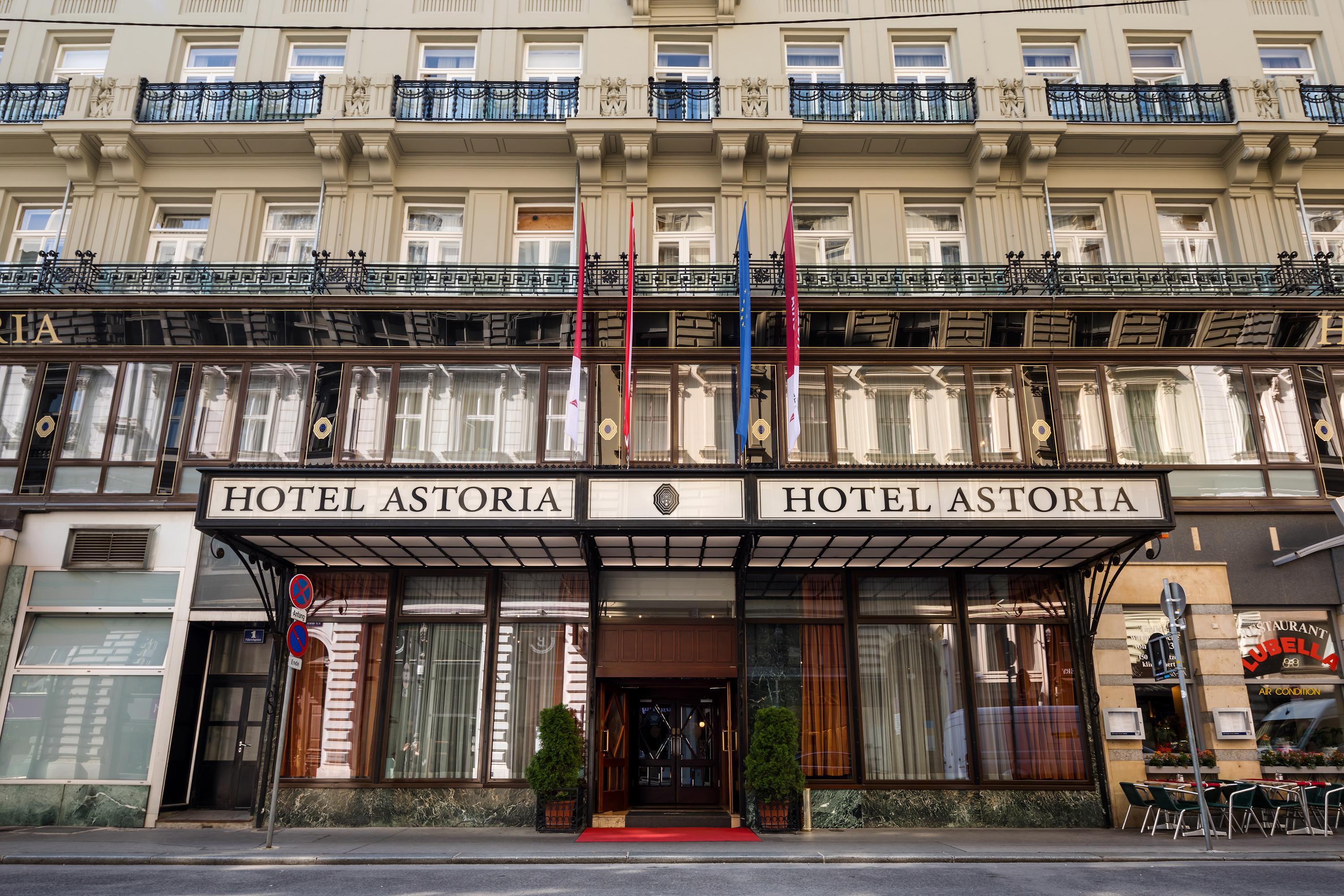 Astoria Vienna, Curio Collection By Hilton