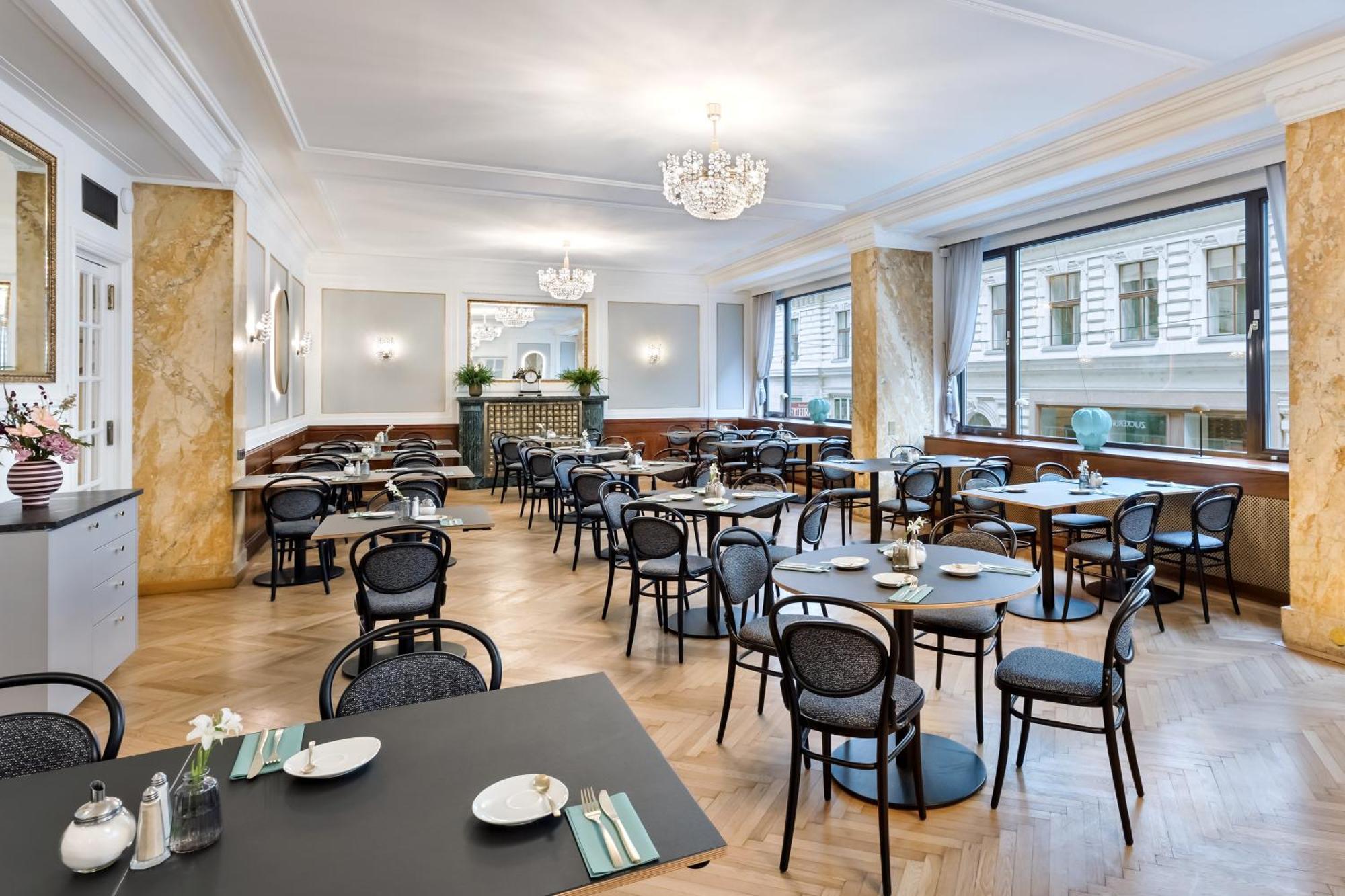 Astoria Vienna, Curio Collection By Hilton 4*
