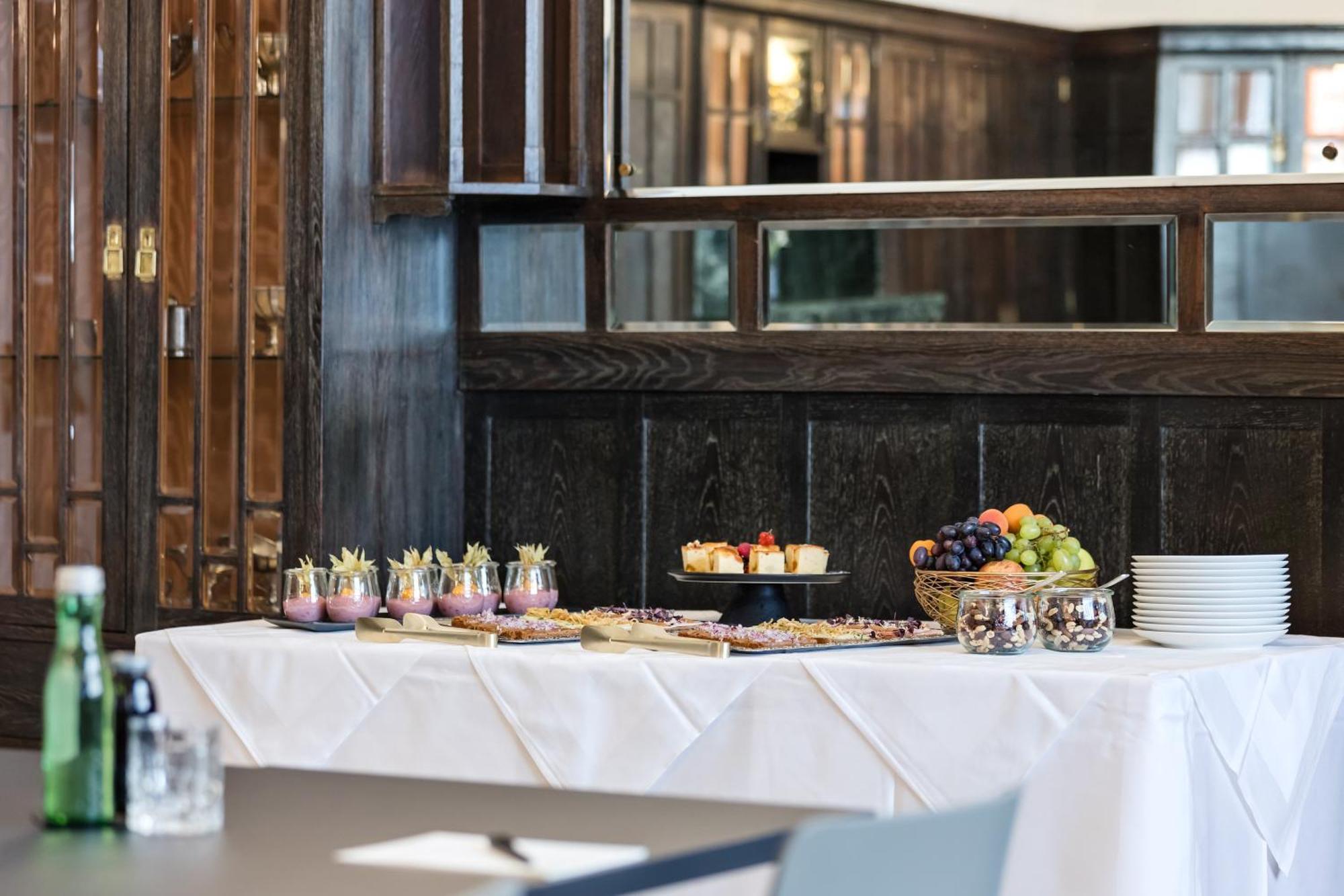 Hotel Astoria Vienna, Curio Collection By Hilton