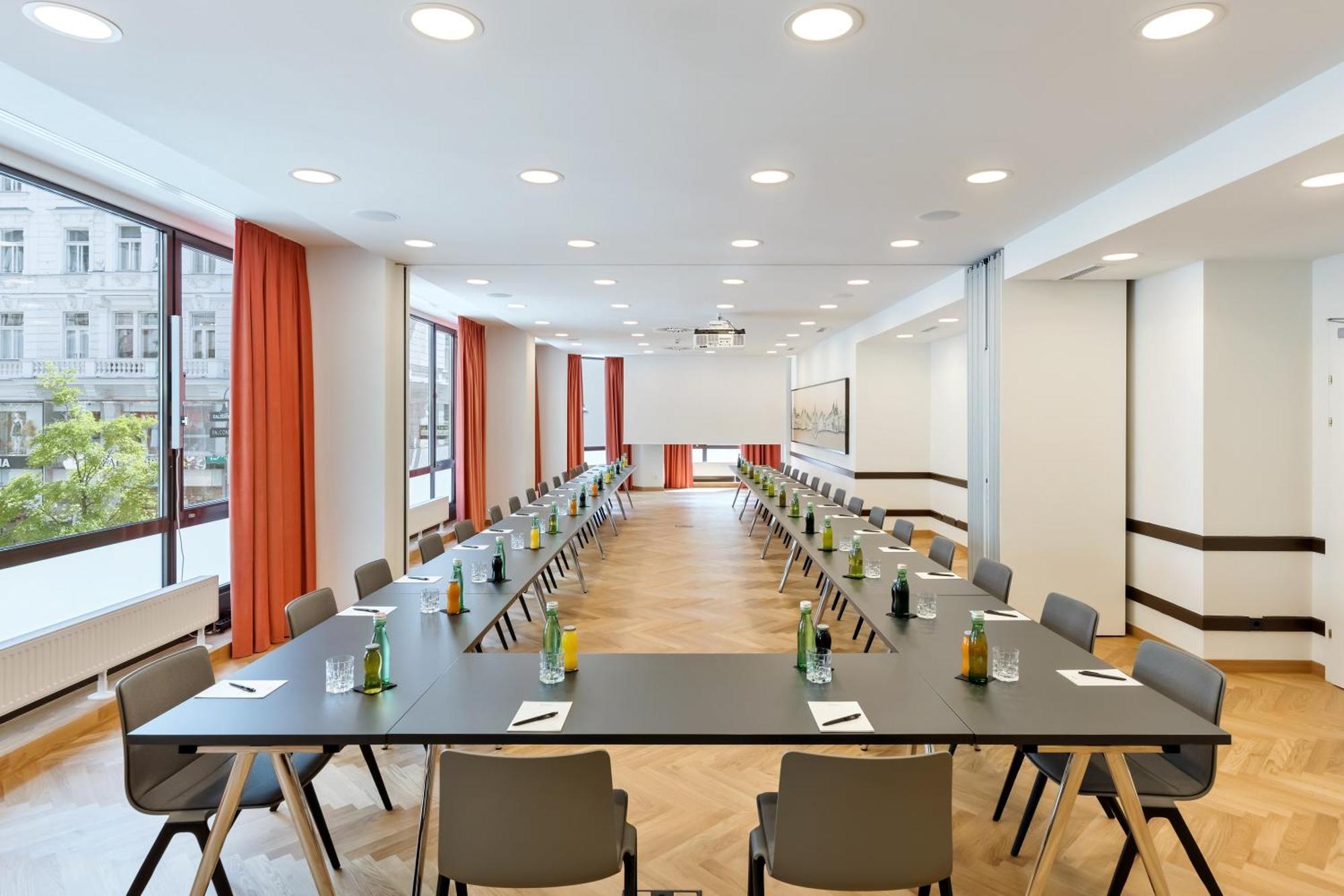 Astoria Vienna, Curio Collection By Hilton Vienna